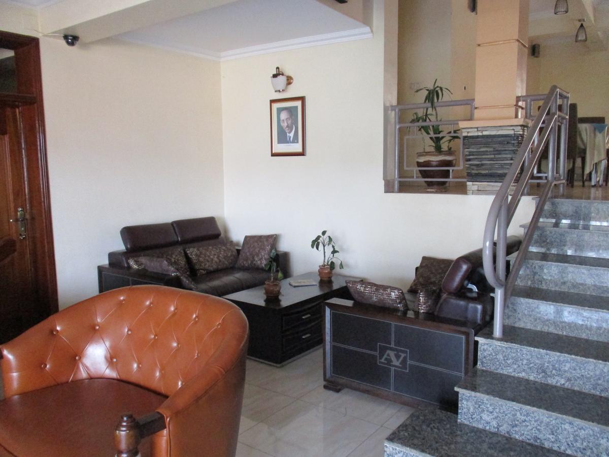 Amaris Hotel Kigali Exterior photo