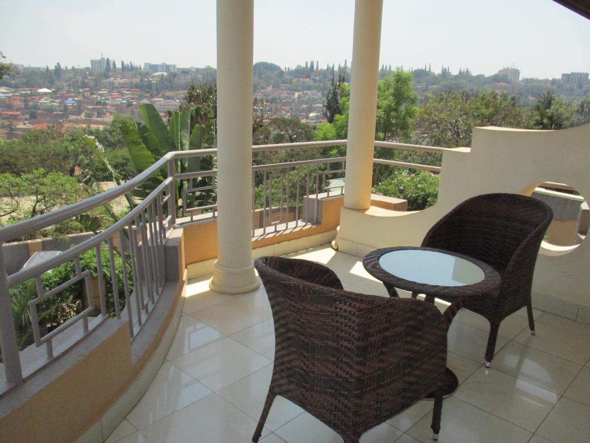 Amaris Hotel Kigali Exterior photo